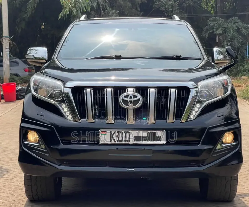 Toyota Land Cruiser Prado 2017 Black