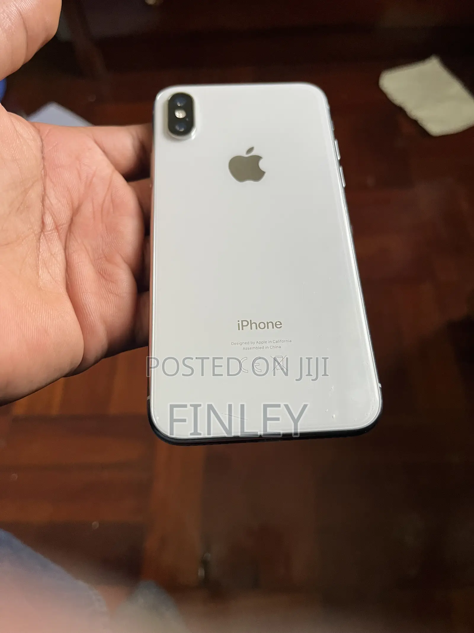 Apple iPhone X 64 GB White