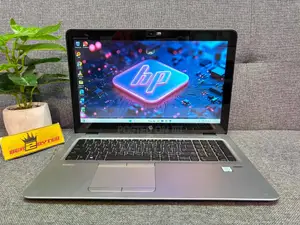 Laptop HP EliteBook 820 G4 8GB Intel Core i7 SSD 256GB