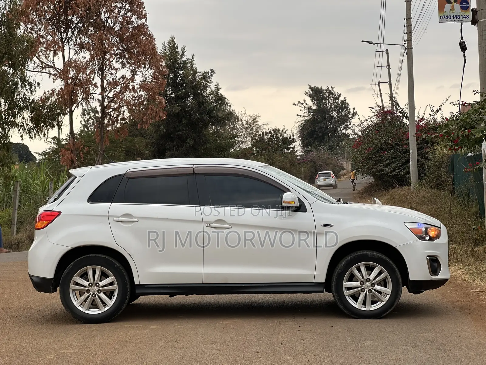 Mitsubishi RVR 2014 White