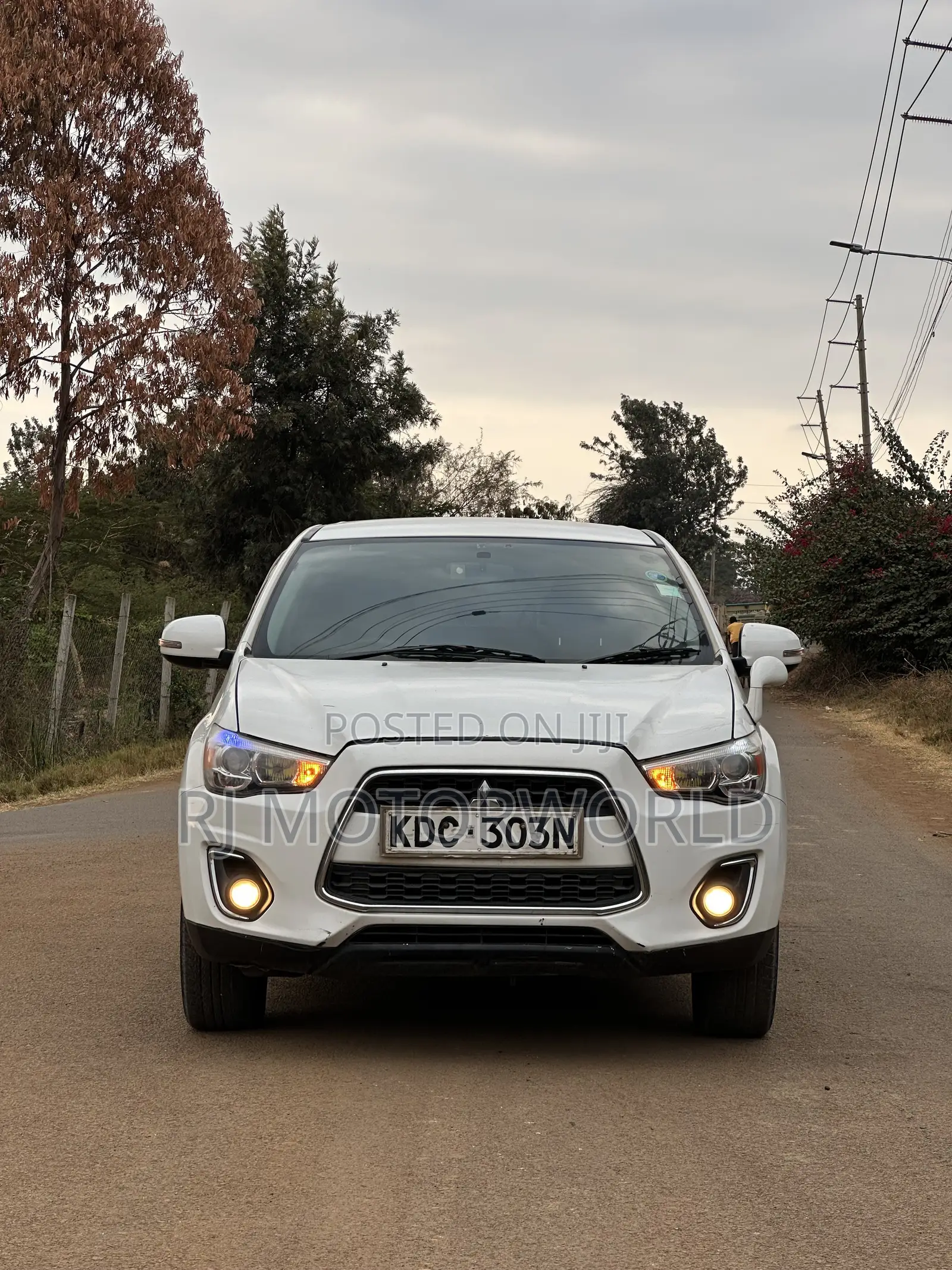 Mitsubishi RVR 2014 White