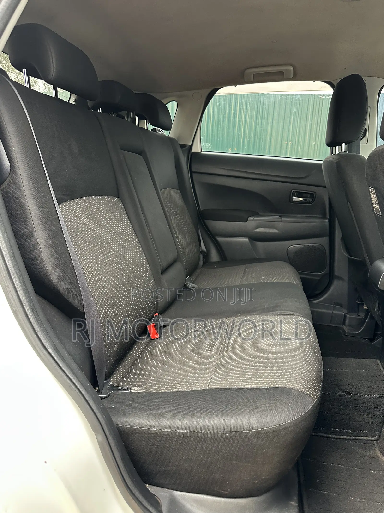 Mitsubishi RVR 2014 White