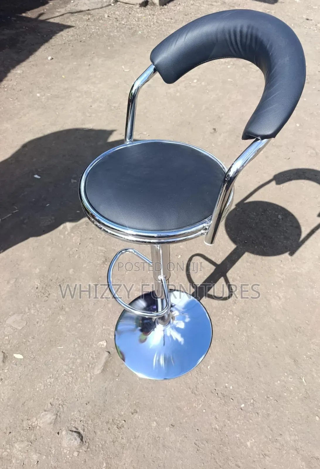Hydraulic Barstool