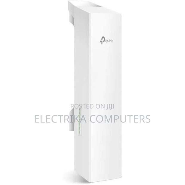 TP-Link CPE220 2.4GHz 300Mbps 12dBi Outdoor CPE