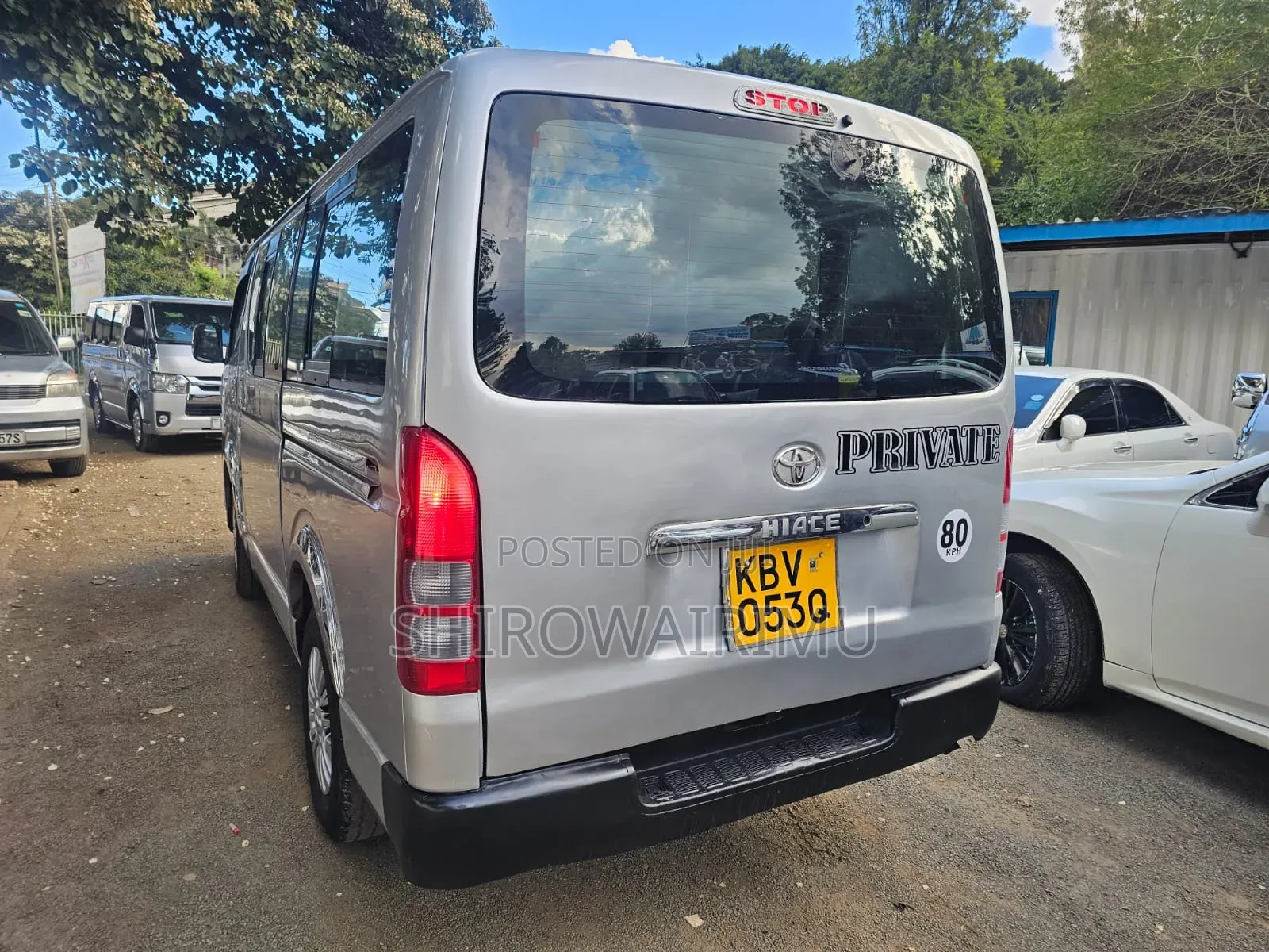 Toyota HiAce 2010 Silver