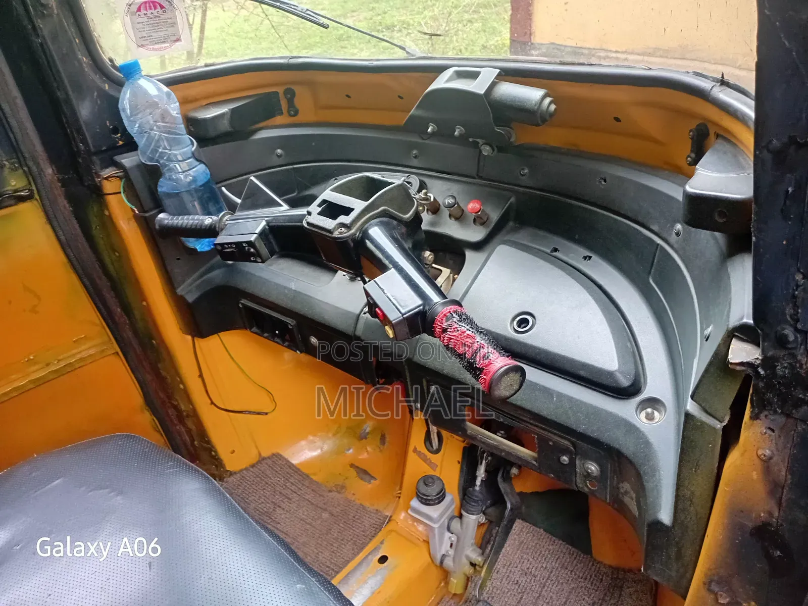 Bajaj Boxer BM100KS 2021 Yellow
