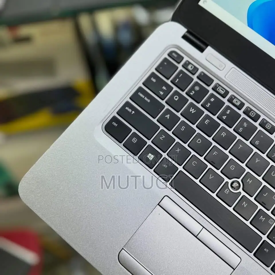 Laptop HP EliteBook 820 G3 8GB Intel Core i7 SSD 256GB