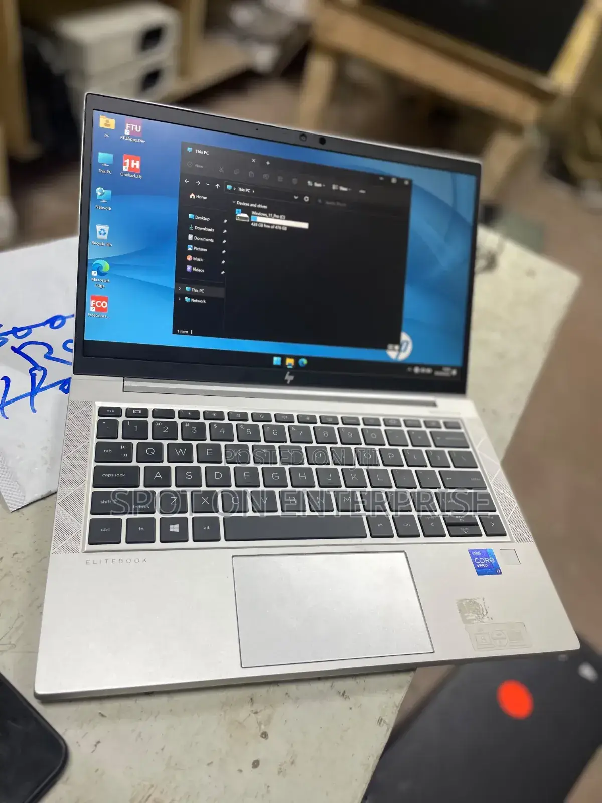 Laptop HP EliteBook 830 G8 16GB Intel Core i7 SSHD (Hybrid) 512GB