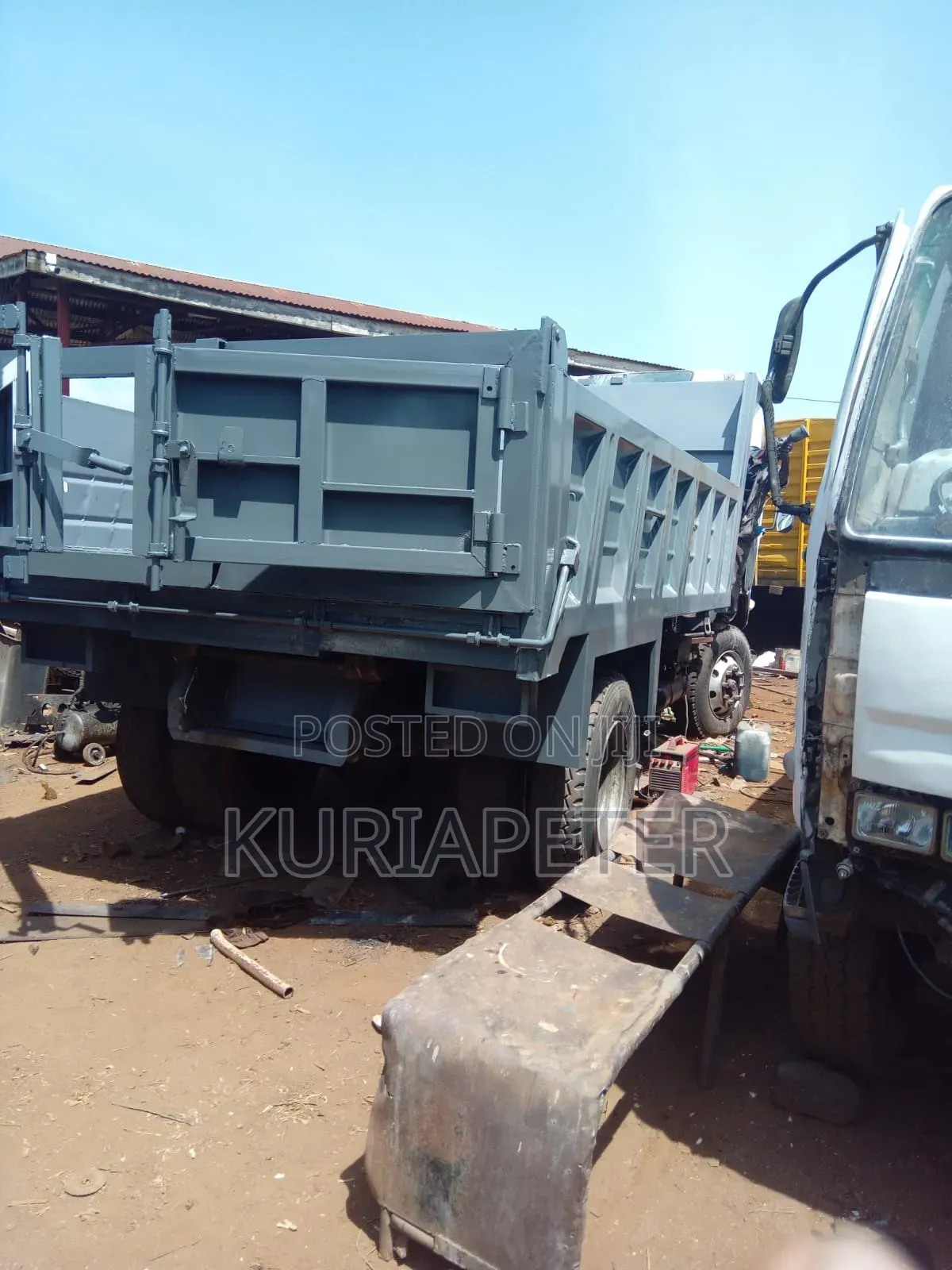 Isuzu FTR 90