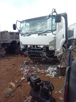 Isuzu FTR 90