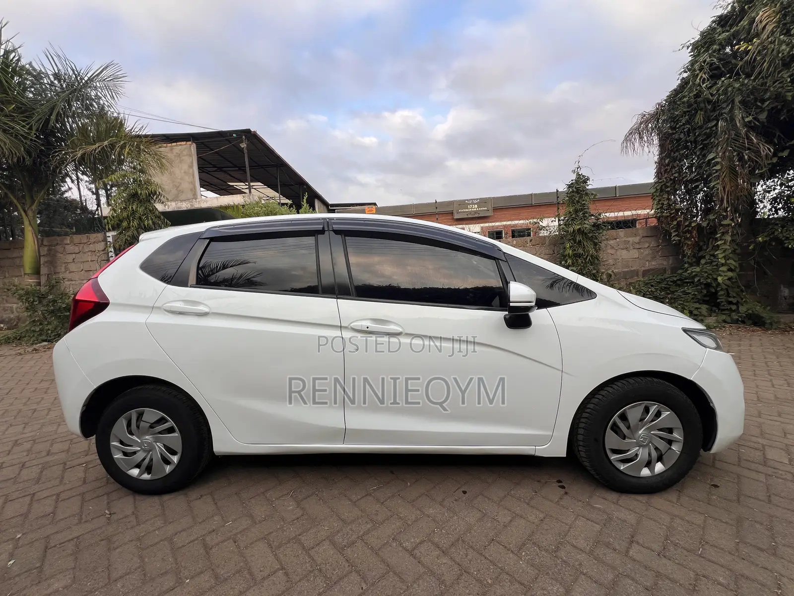 Honda Fit 2014 Pearl