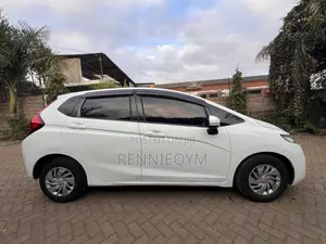 Honda Fit 2014 Pearl