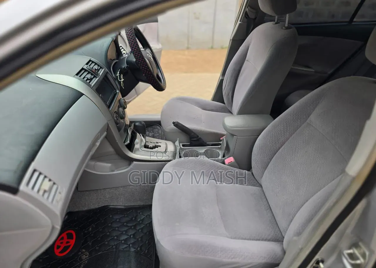 Toyota Axio 2008 Silver