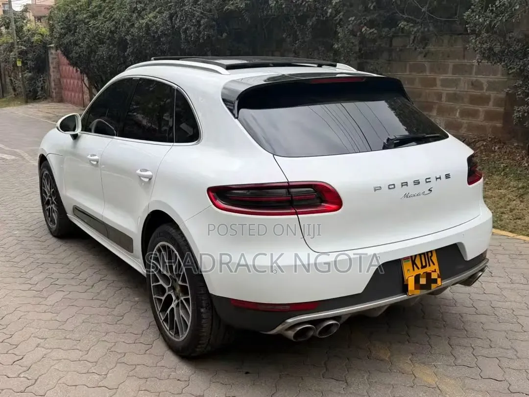 Porsche Macan 2016 White