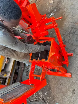 Double Interlocking Brick Machine for Commercial Use