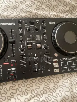 Numark Mixtrack Platinum FX DJ Controller – Excellent Condition