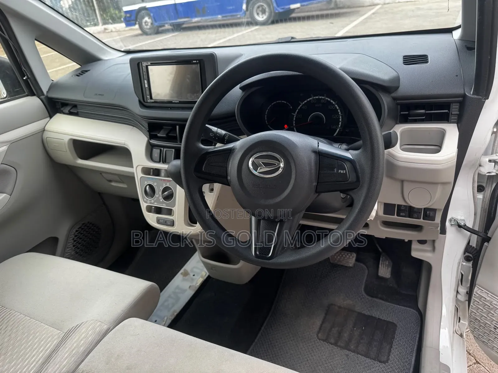 Daihatsu Move 2020 White