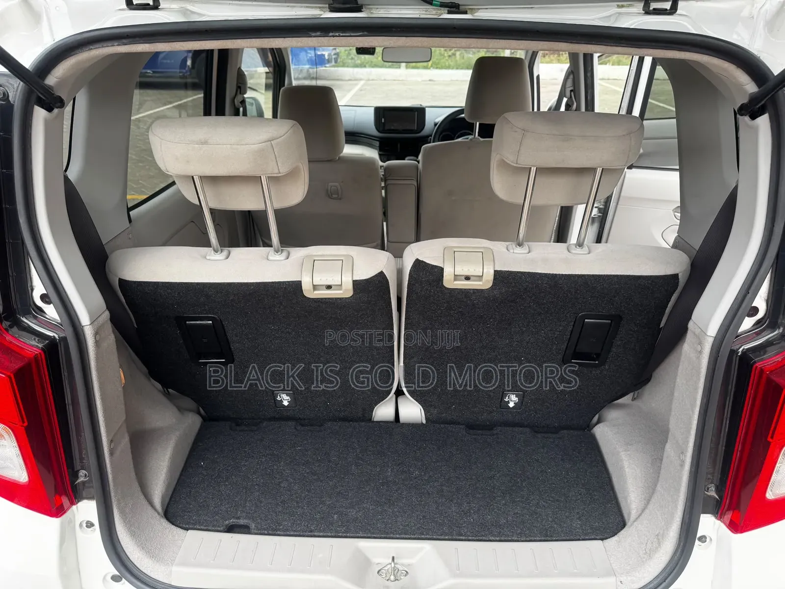 Daihatsu Move 2020 White