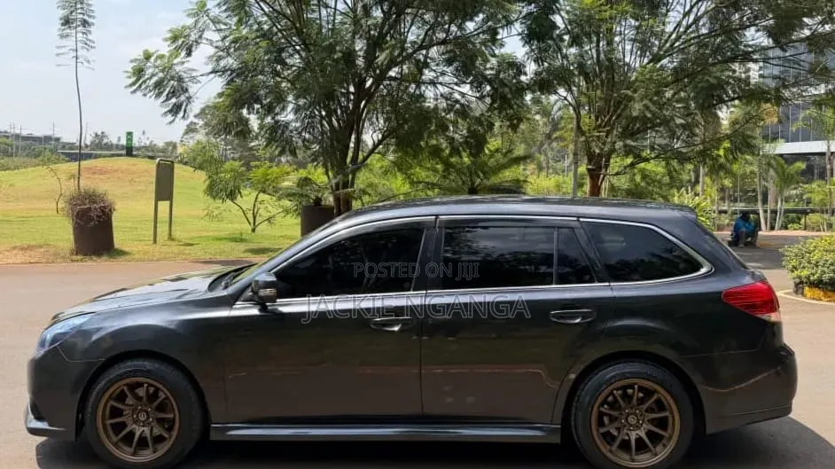 Subaru Legacy 2014 Gray