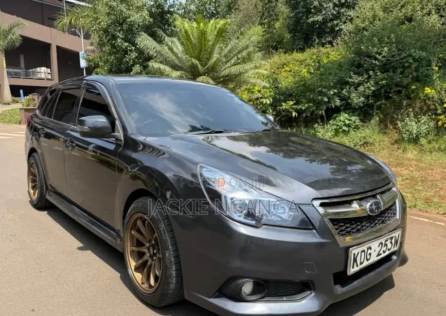 Subaru Legacy 2014 Gray