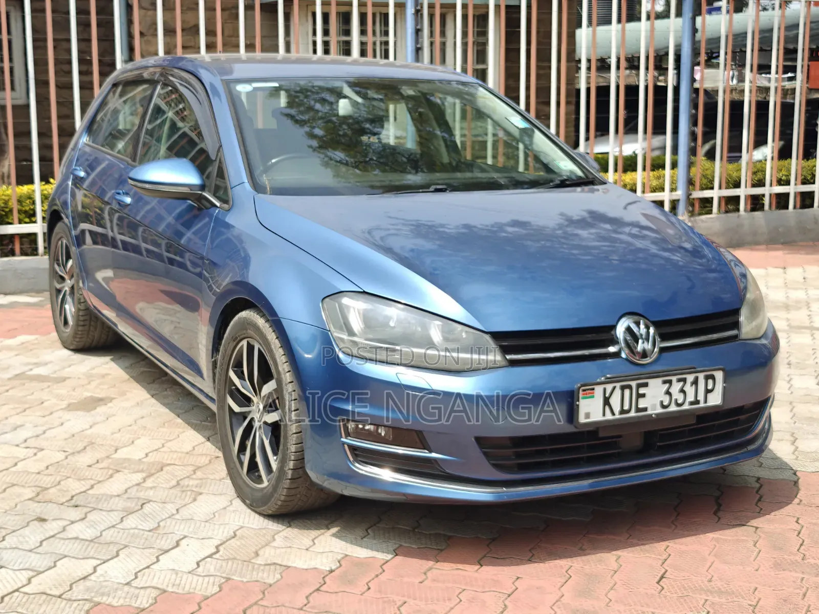 Volkswagen Golf 2014 Blue