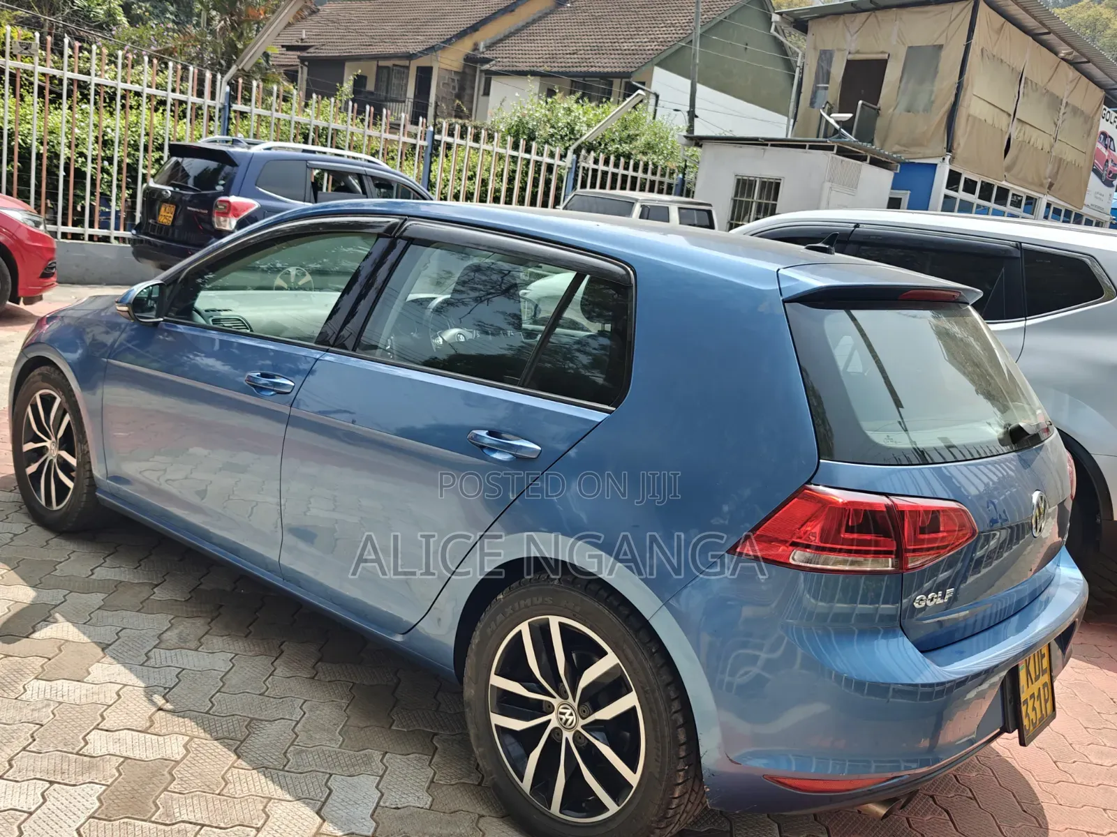 Volkswagen Golf 2014 Blue