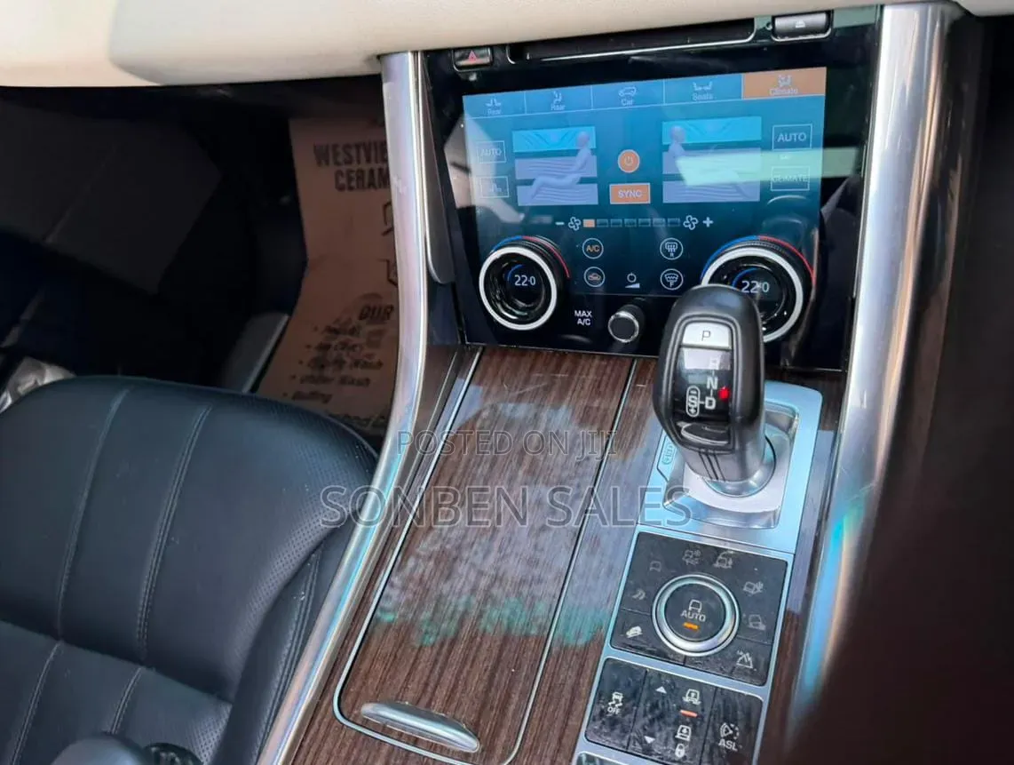 Land Rover Range Rover Sport 2015 Red