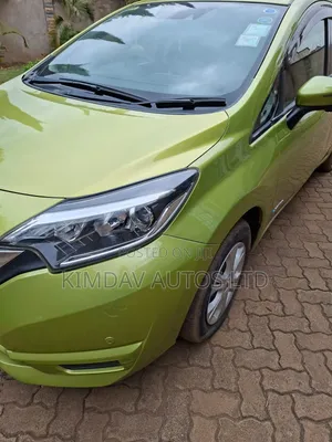Nissan Note 2016 Green