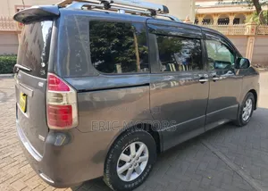 Toyota Noah 2008 Gray