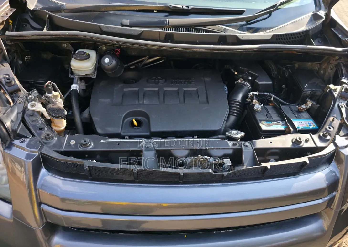 Toyota Noah 2008 Gray