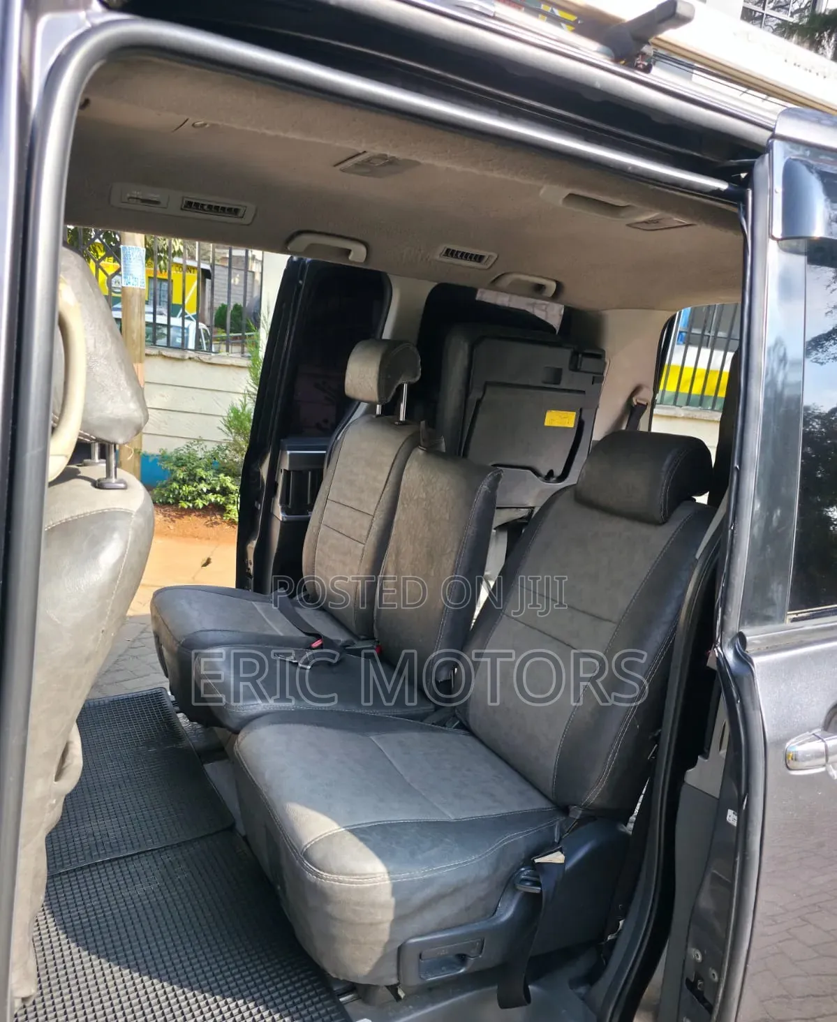 Toyota Noah 2008 Gray
