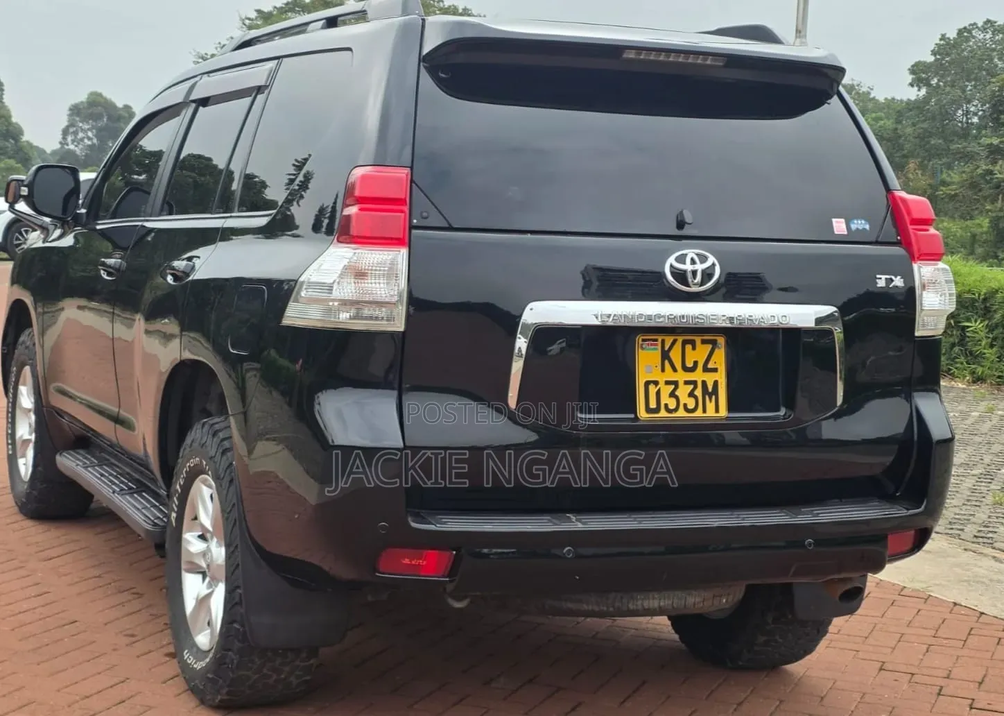 Toyota Land Cruiser Prado 2013 Black
