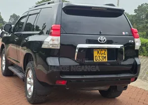 Toyota Land Cruiser Prado 2013 Black