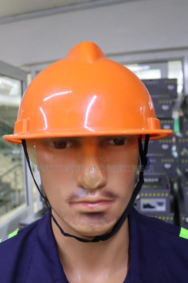 Certified Safety Helmet - thumbnail 3