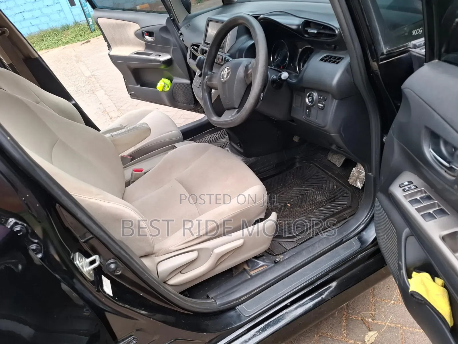 Toyota Wish 2010 Black