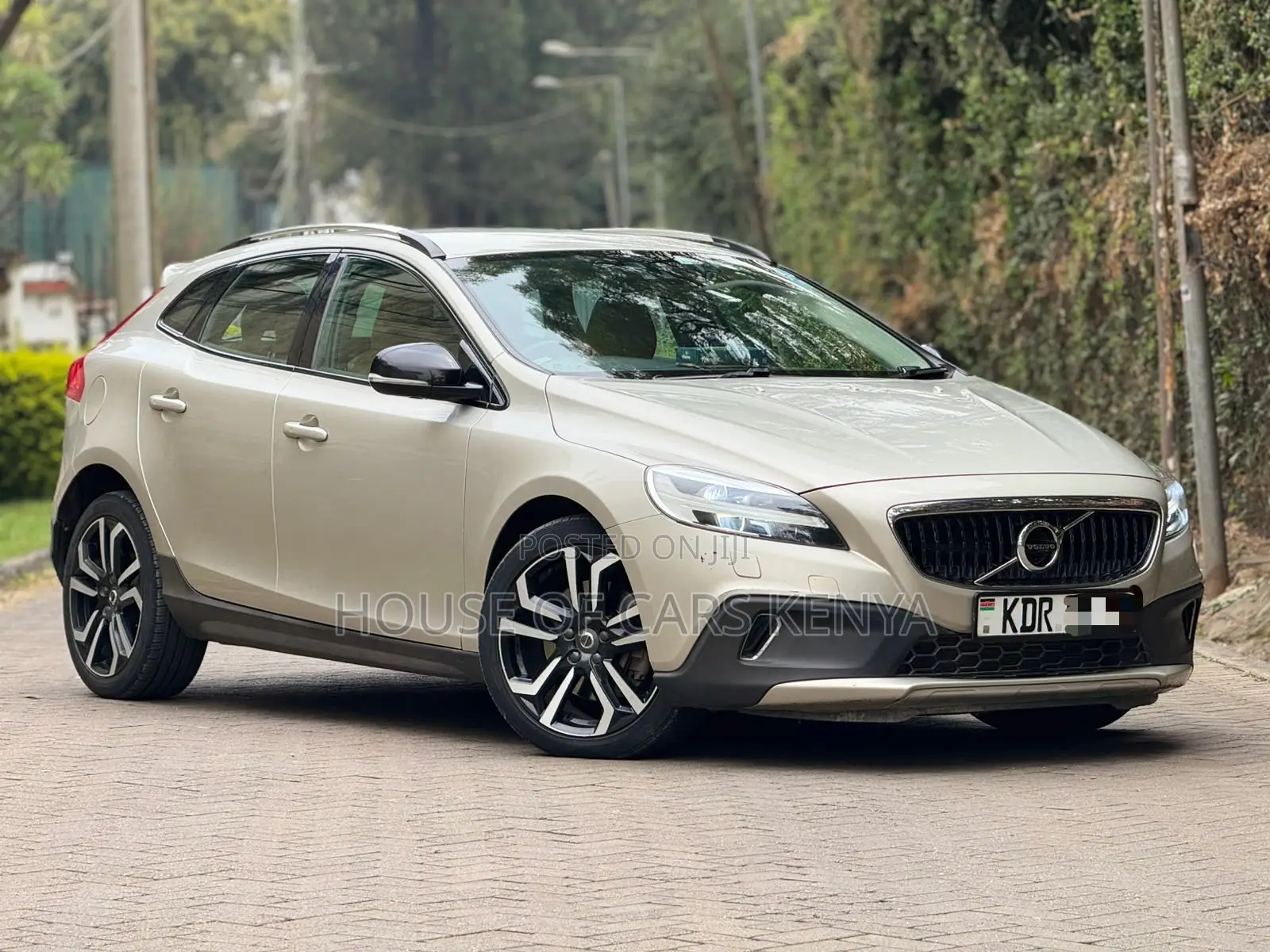 Volvo V40 2017 Beige