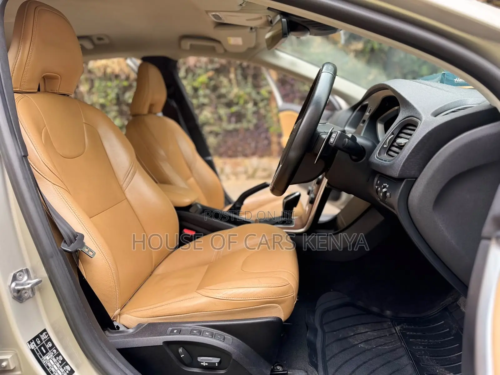 Volvo V40 2017 Beige