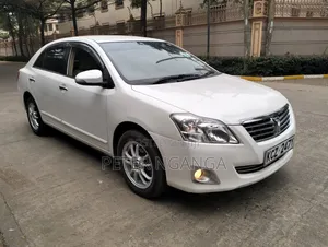 Toyota Premio 2013 Off white