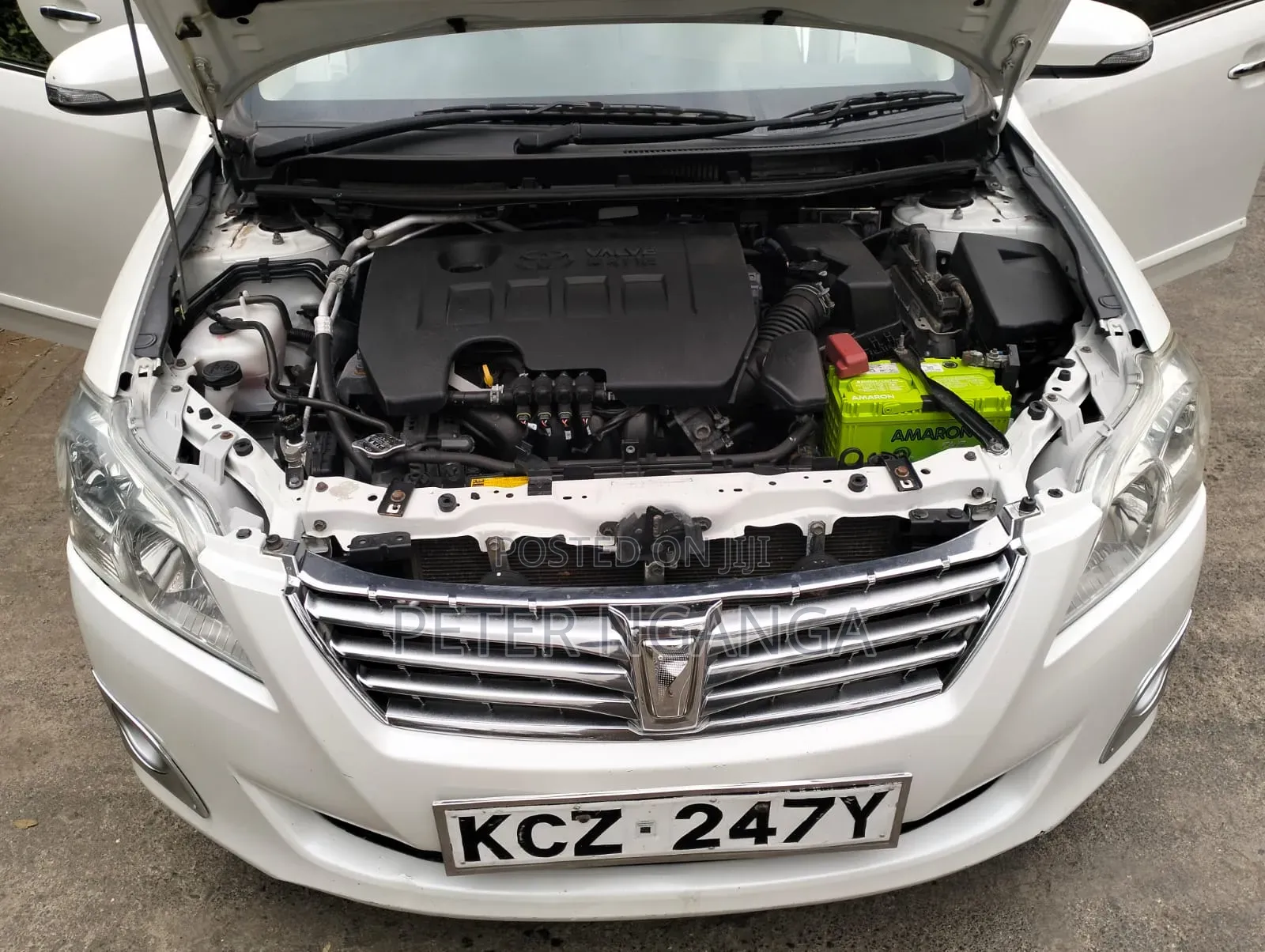 Toyota Premio 2013 Off white