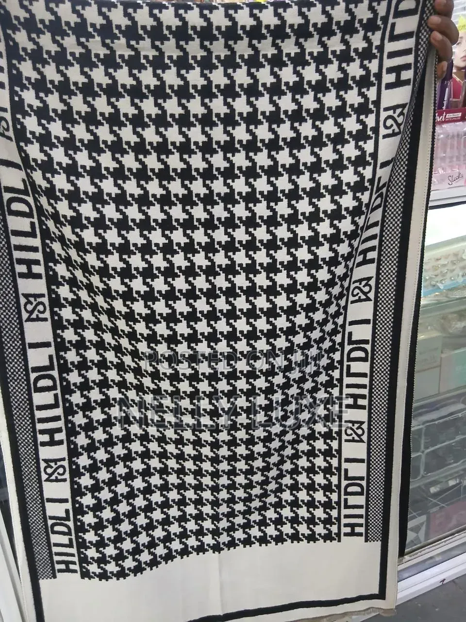 Cashmere Scarf