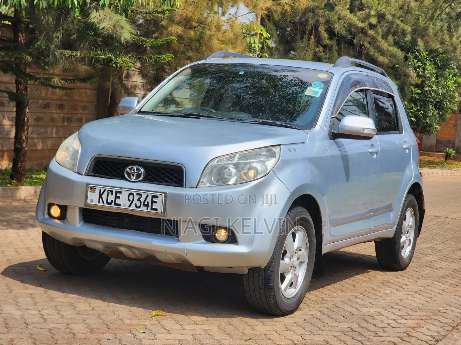 Toyota Rush 1.5 RWD 2008 Silver