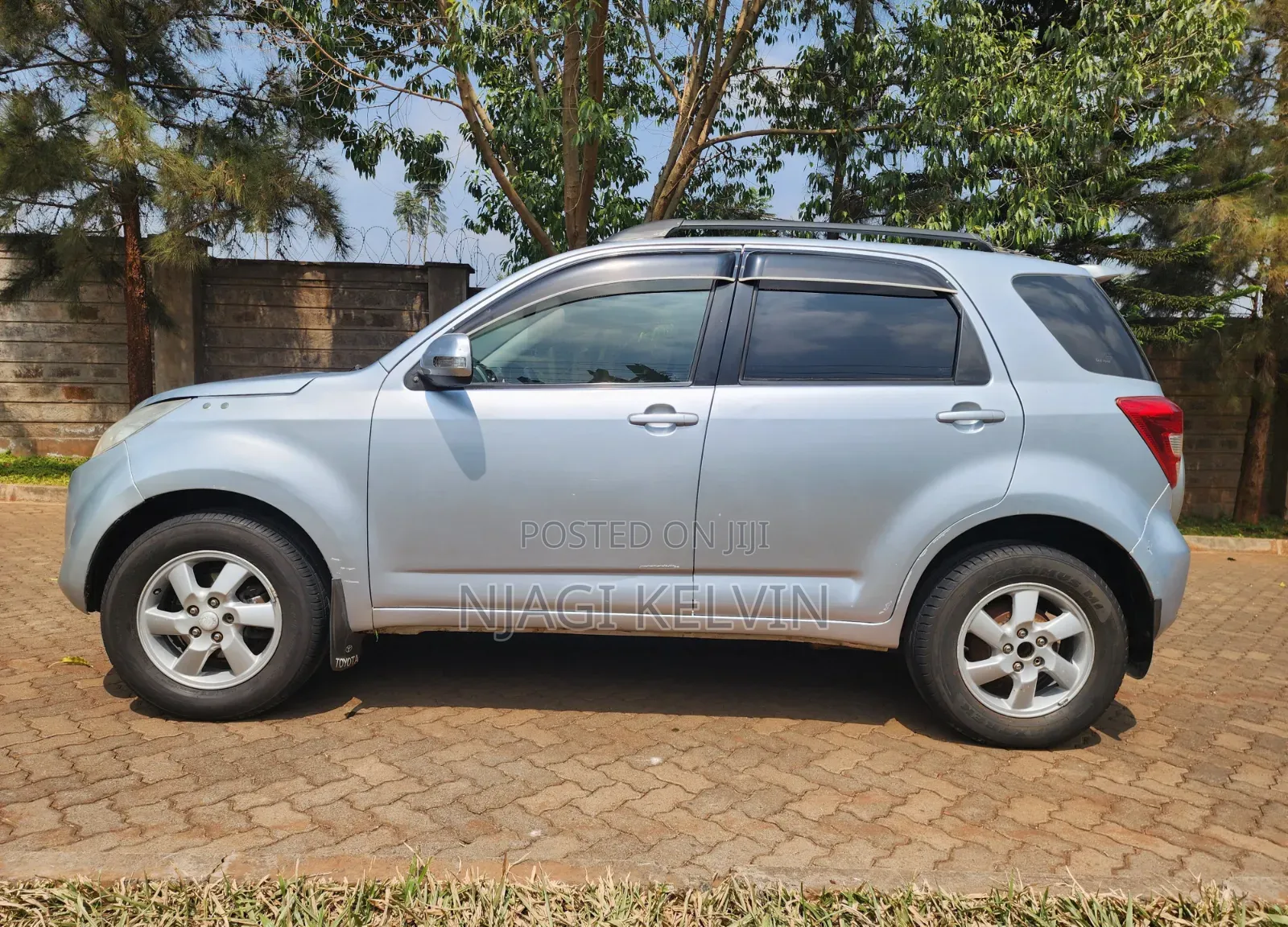 Toyota Rush 1.5 RWD 2008 Silver