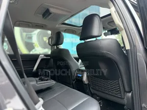 Toyota Land Cruiser Prado 2019 Gray