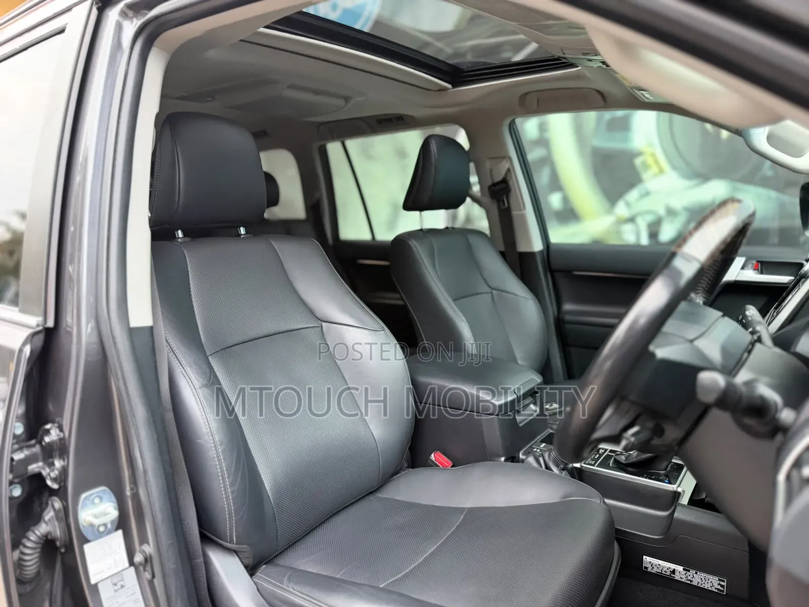 Toyota Land Cruiser Prado 2019 Gray
