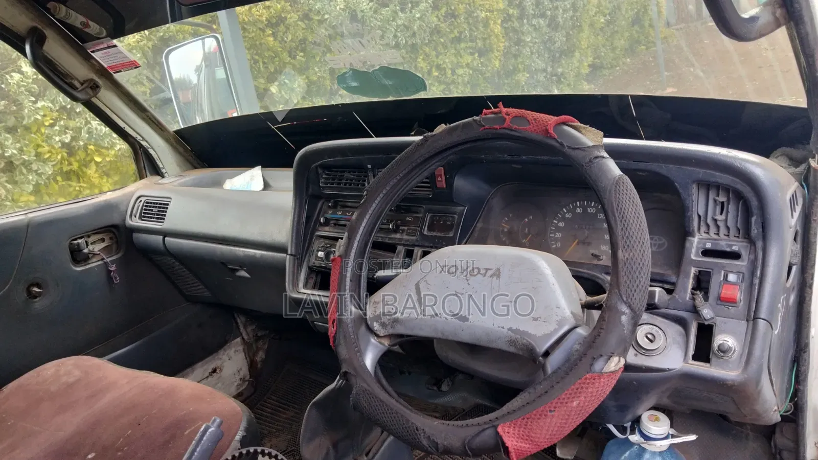 Toyota HiAce 2002 Green
