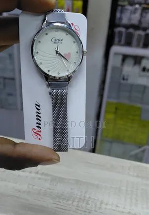 Elegant Ladies' Quartz Wrist Watches