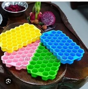 **Honey Comb Maker*