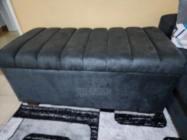 Ottoman Pouf/Seat - main view