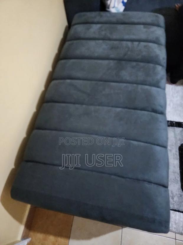 Ottoman Pouf/Seat - thumbnail 2