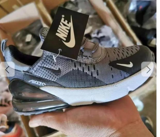 Nike Air ,270 Size 38-45 - thumbnail 3